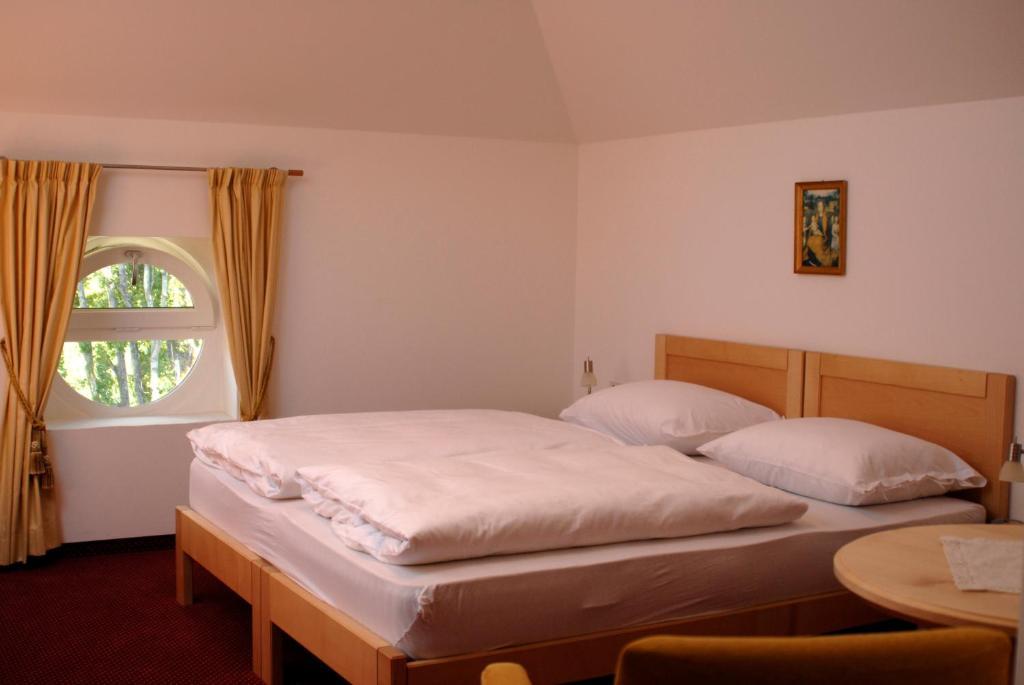 Hotel Dolomiten Collalbo Rum bild