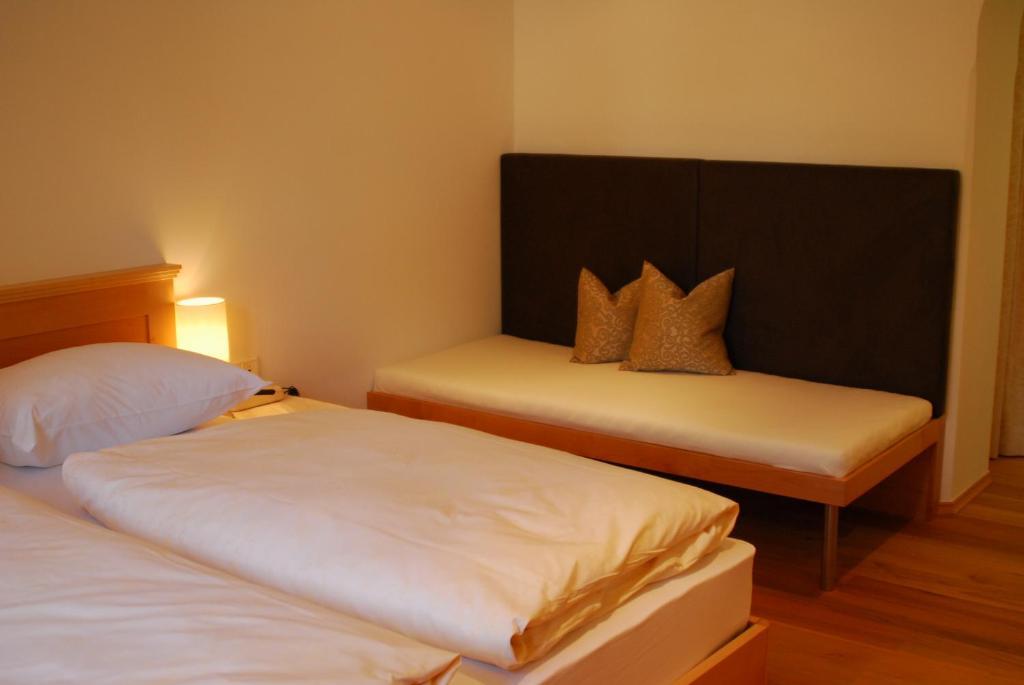 Hotel Dolomiten Collalbo Rum bild
